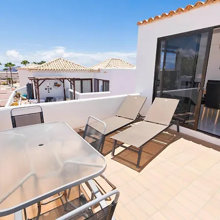 Rising Sun, Golf Del Sur * سان ميغيل ذي أبونا